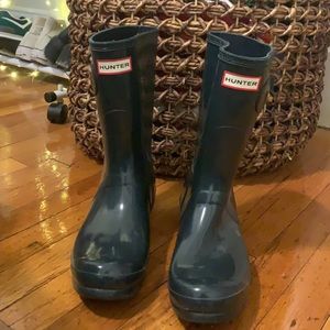 Hunter green rain boots size 9